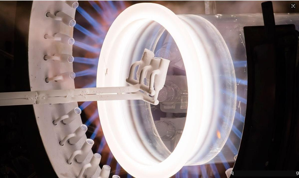 半導体製造における石英の多様な用途とは何ですか?